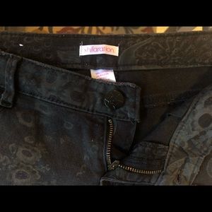 Xhileration by Target black patterned jeans